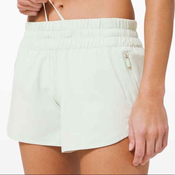 NWOT Lululemon Springtime Tracker Shorts 4” Size 4 - Picture 12 of 12